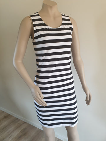 Black Wide  Stripe Singlet Dressi